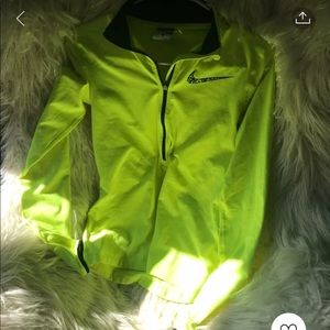 Women’s Nike half zip